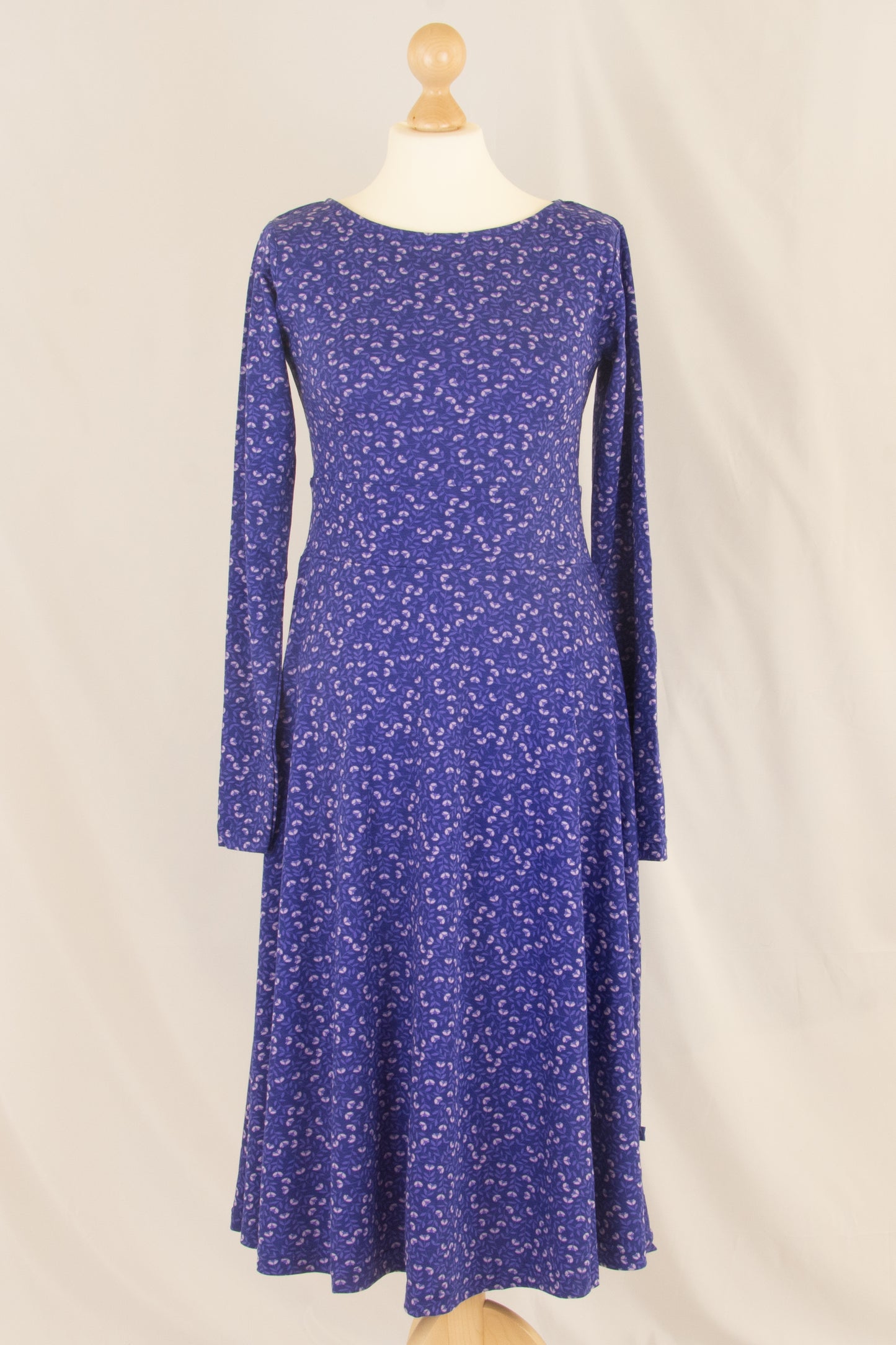 Danesigrid Kleid, Deep Marine Fleurie