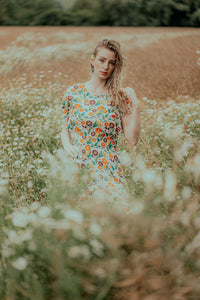 tailliertes Kleid Flügelärmel, Kimono