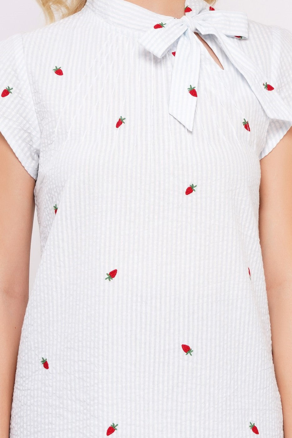 Schleifenbluse, Berries Embroidery