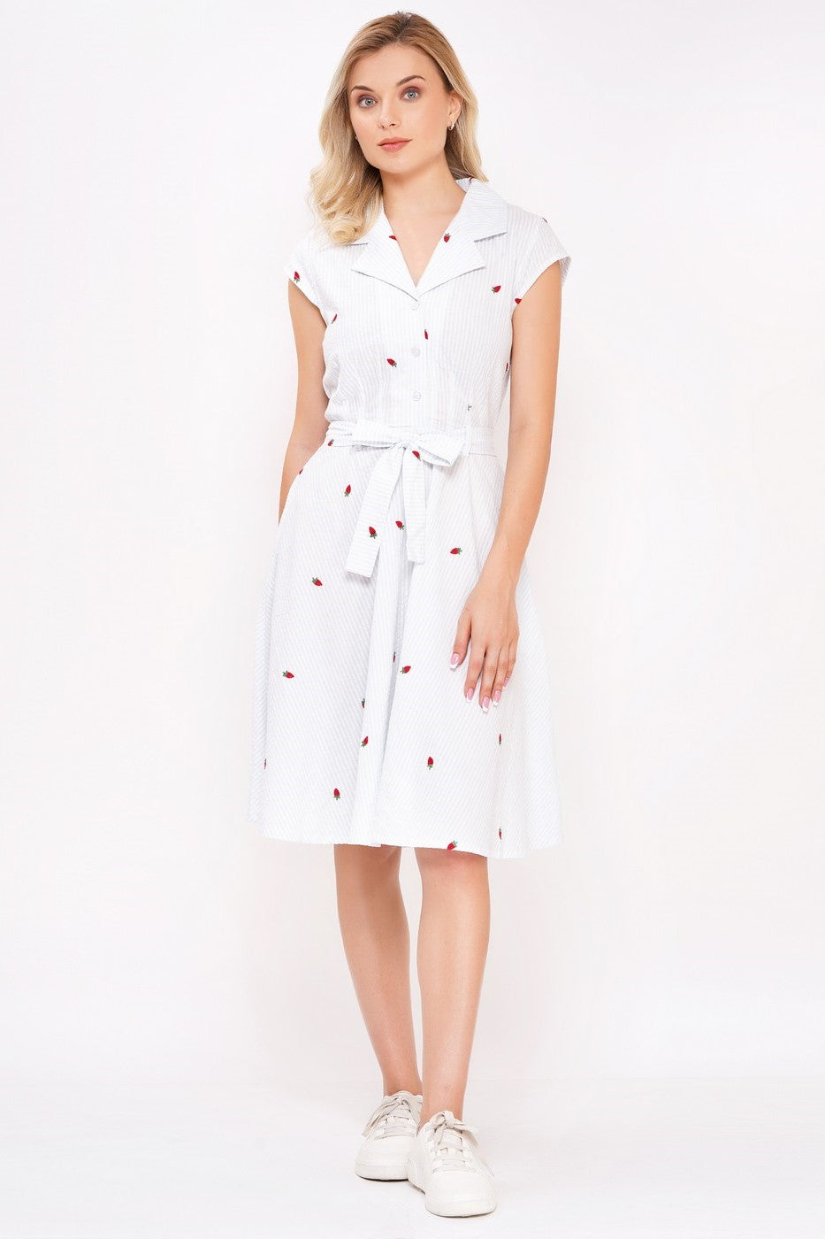 gestreiftes Kleid, Berries Embroidery