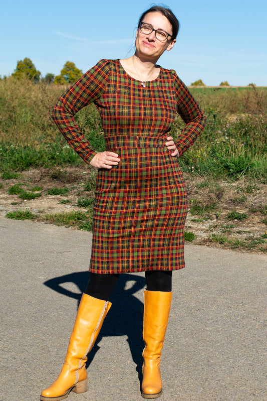 Elise Dress Surplus Square, Sphagnum - Kleid Etuischnitt Karo langarm