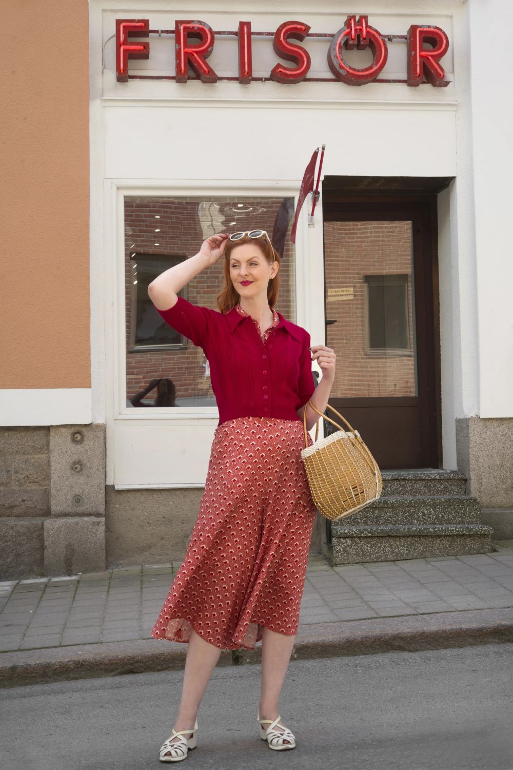 The Non Contrast Cardigan, Lipstick Red Wool