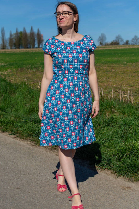 Kleid mit Retrocharme, Floral Grid