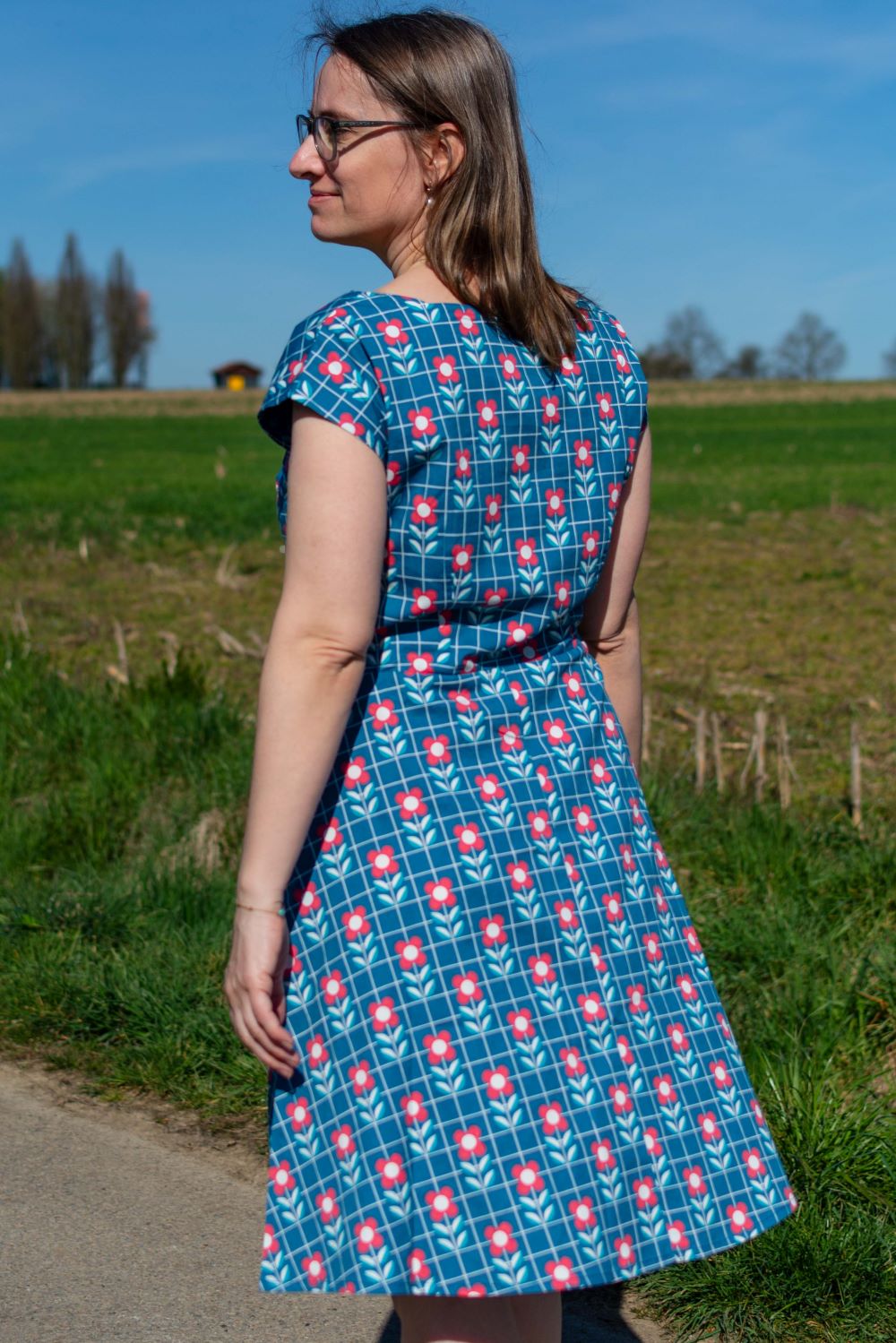 Kleid mit Retrocharme, Floral Grid