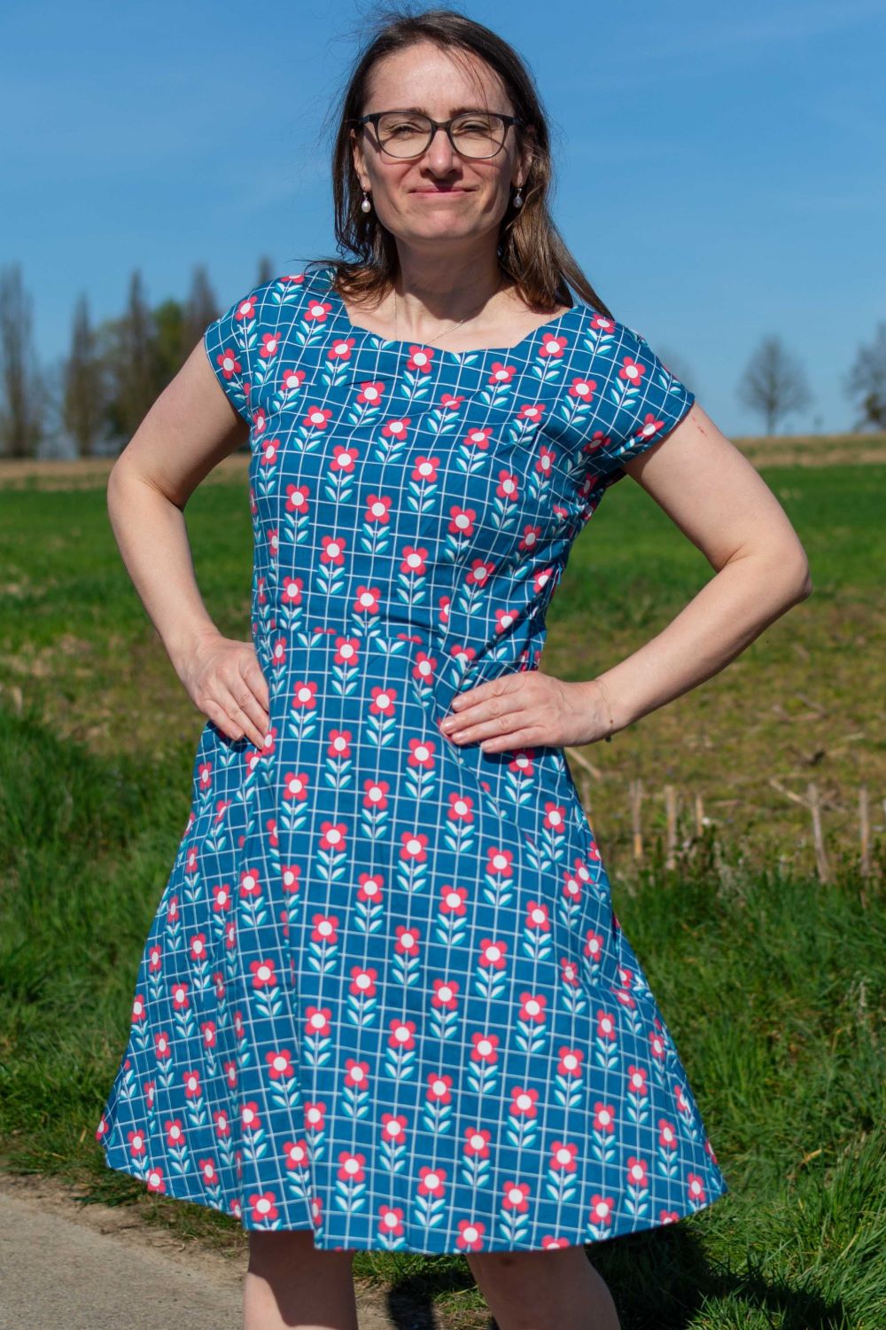 Kleid mit Retrocharme, Floral Grid