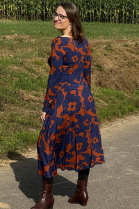 Danesigrid Viscose Kleid, Deep Marine/Rust Bloom Boom