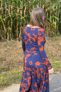 Danesigrid Viscose Kleid, Deep Marine/Rust Bloom Boom