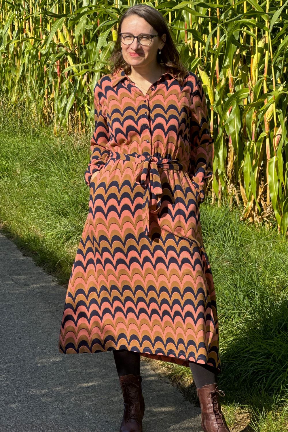 More Fantastique Dress, Wavy