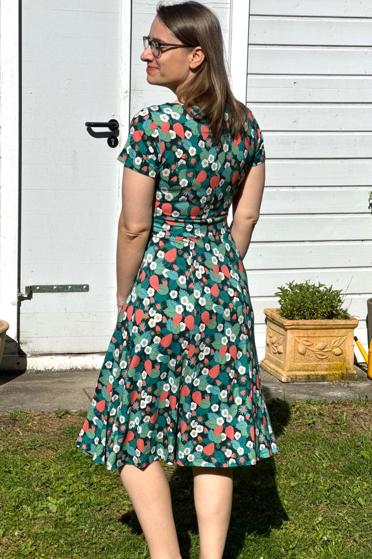 Kleid Hedvig, Smultron
