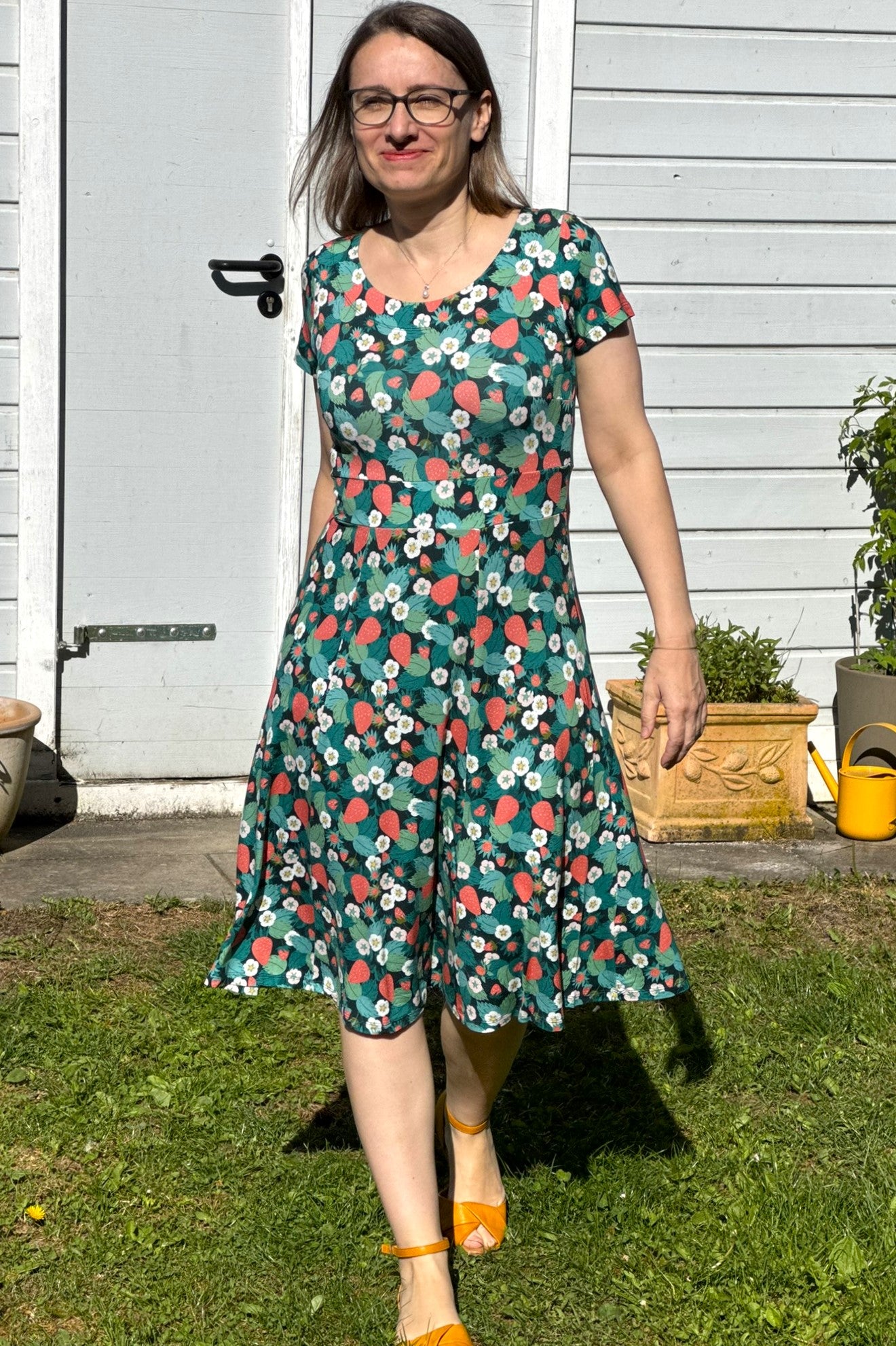 Kleid Hedvig, Smultron