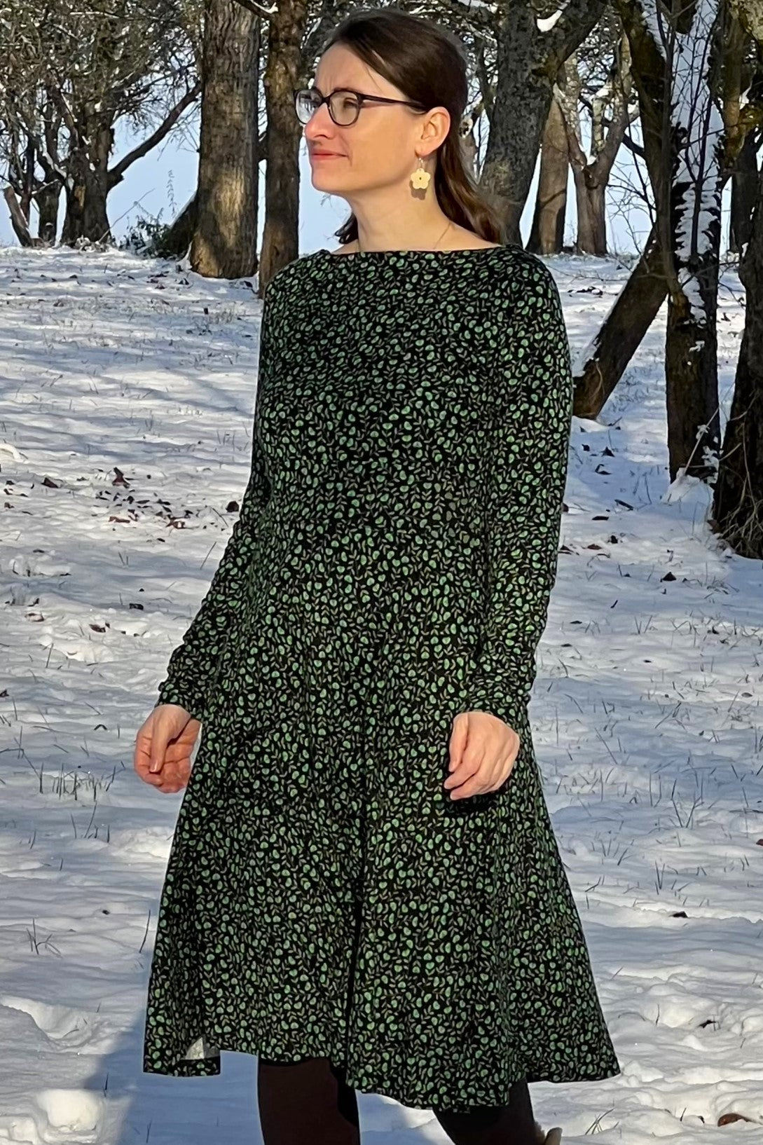 Danesigrid Kleid, Black/Khaki Fleurie