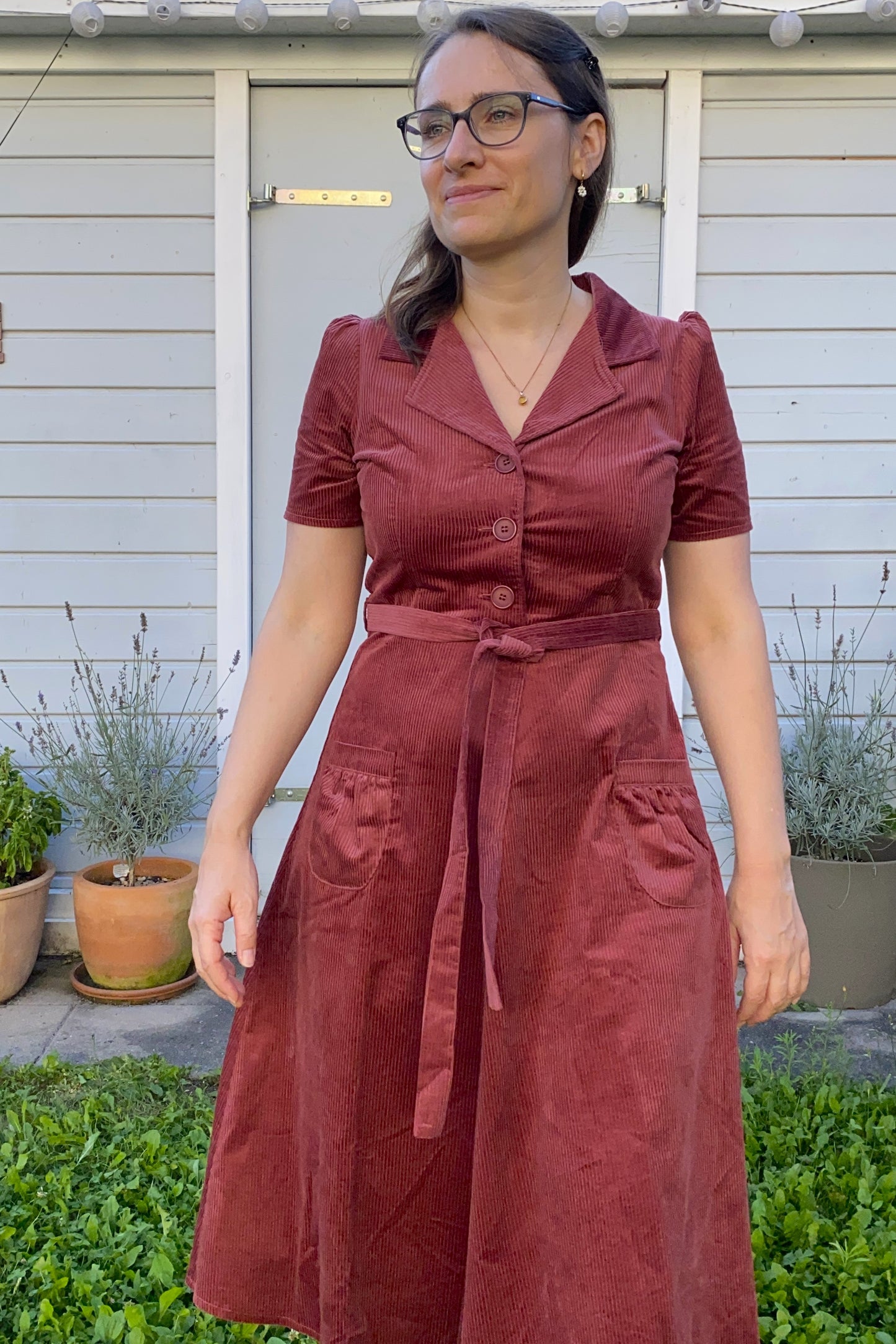 Revers Kordkleid Midi, Marsala