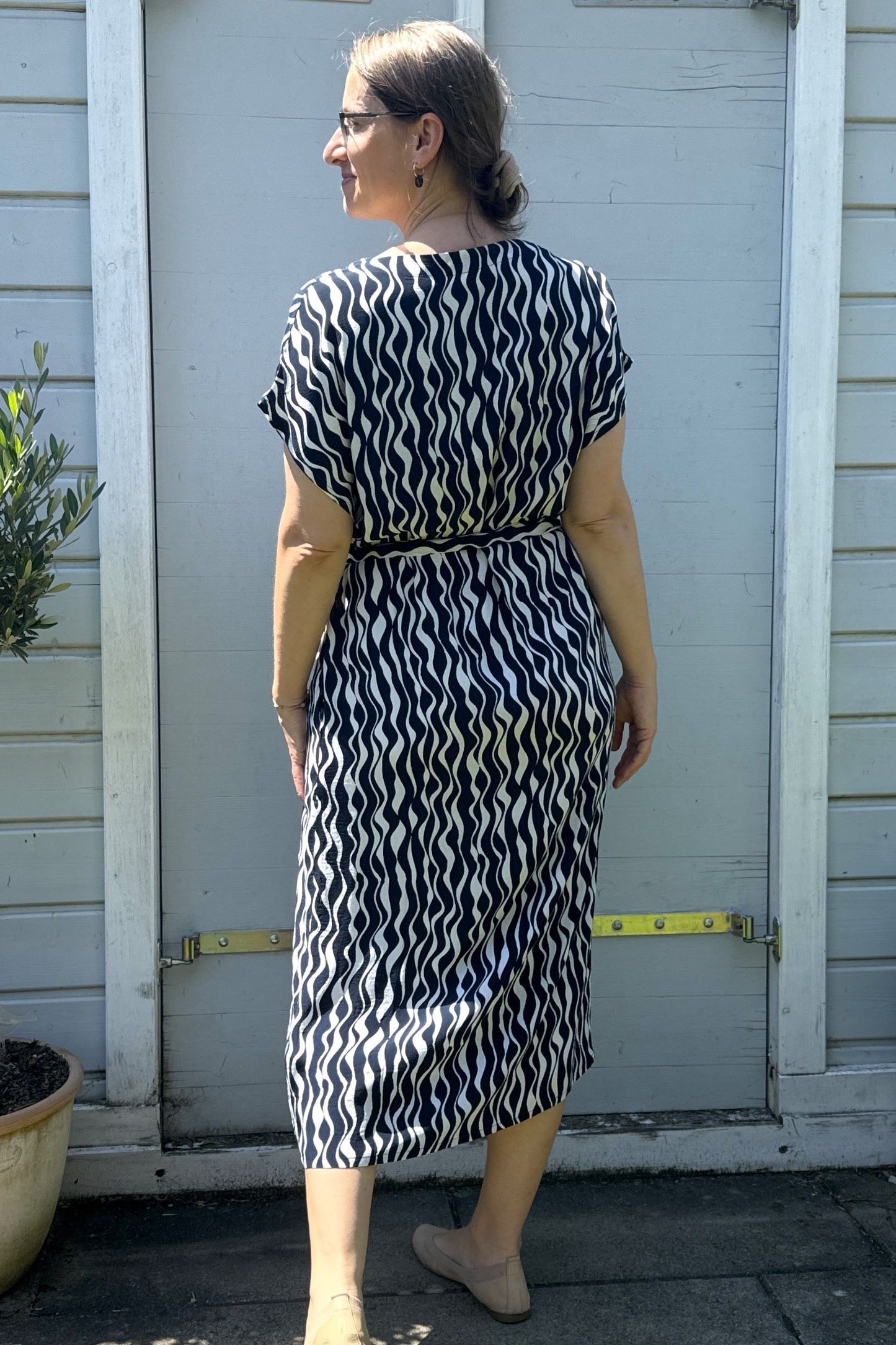 Midikleid Viskose V-Neck Shirt Dress, Navy/weiß