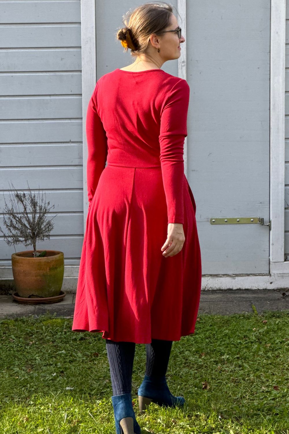 tailliertes Kleid Midi, Rhythmic Red