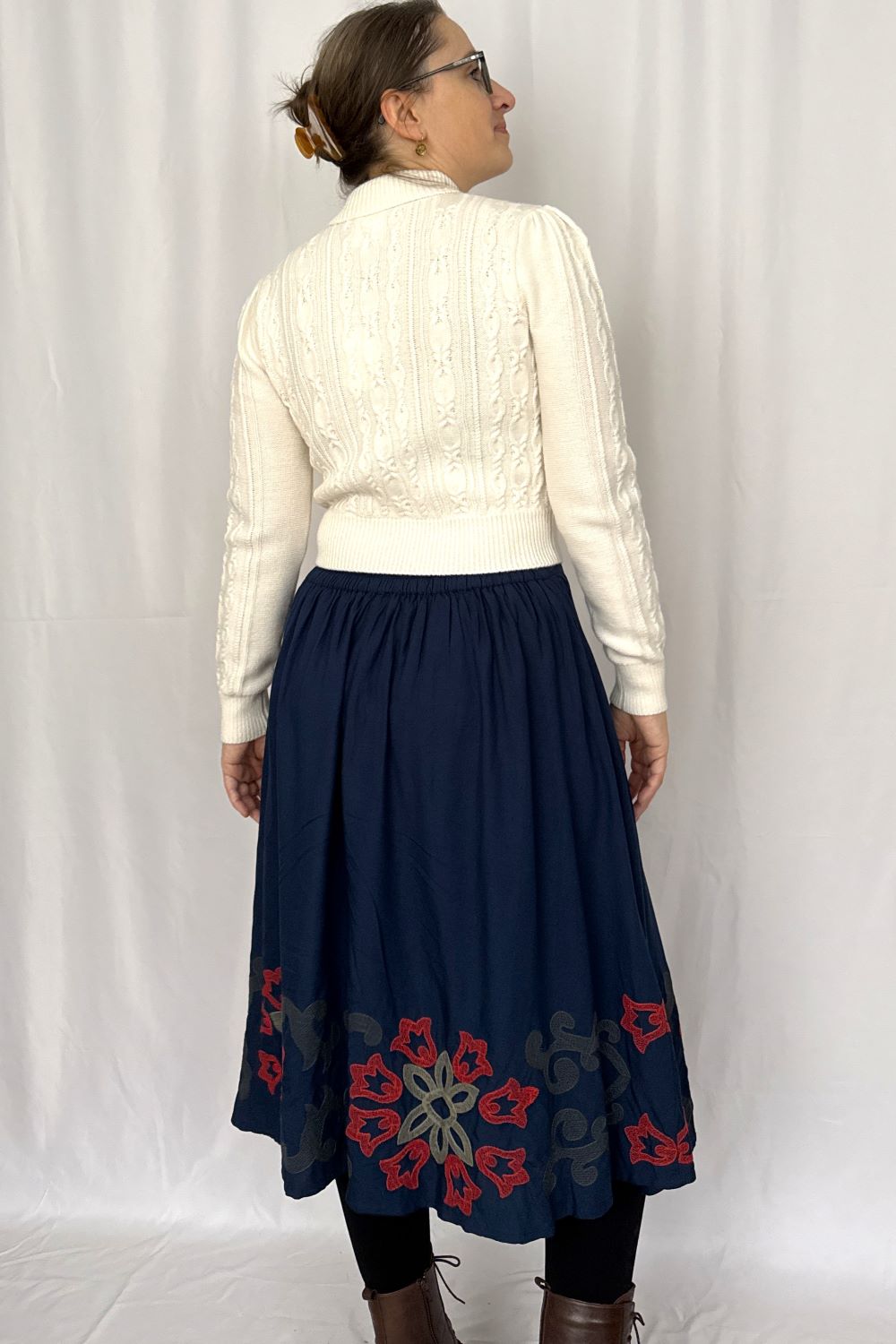 Viskose-Rock Embroidered Skirt, Thunder