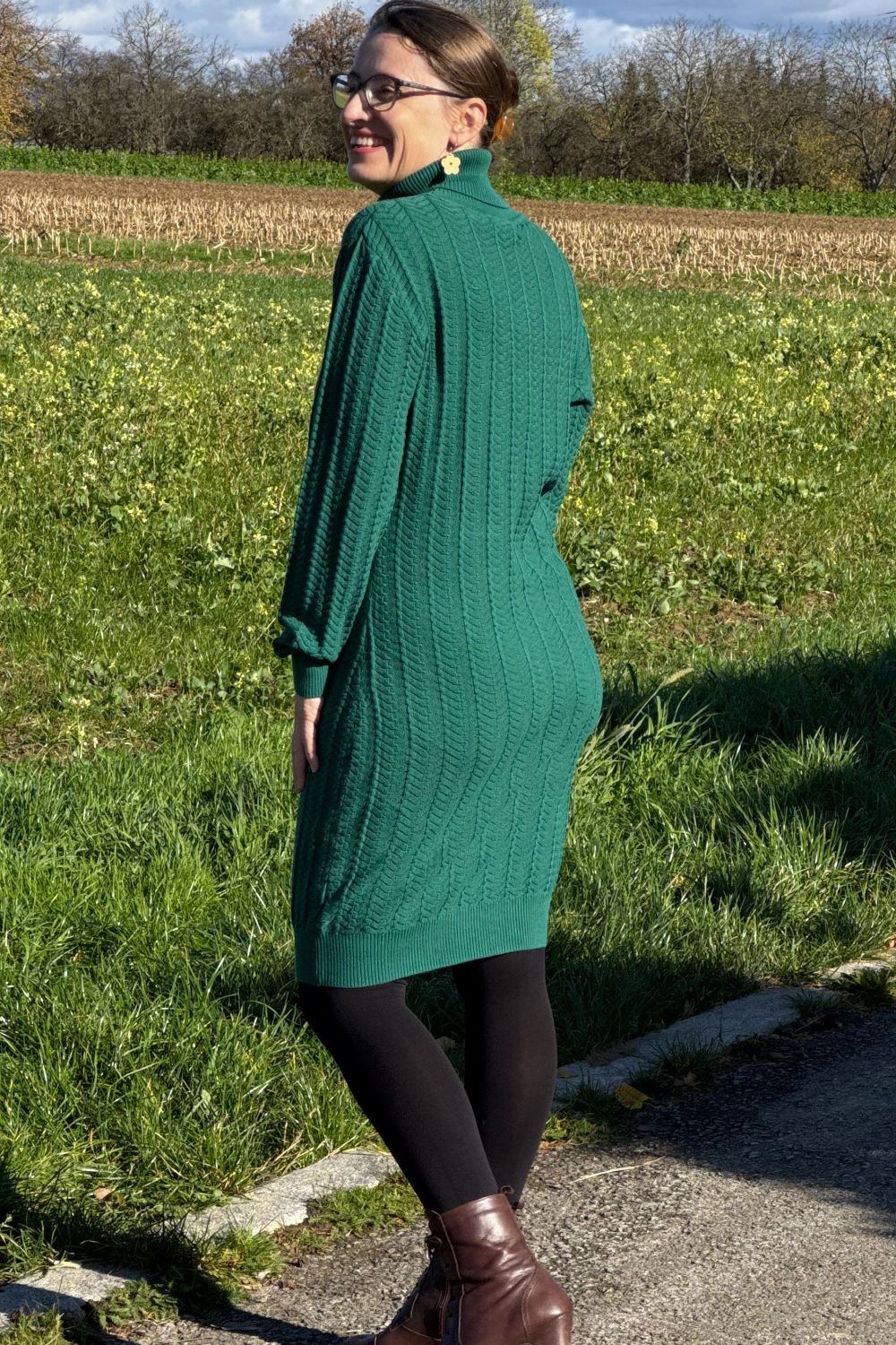 Strickkleid mit Rollkragen, Grün