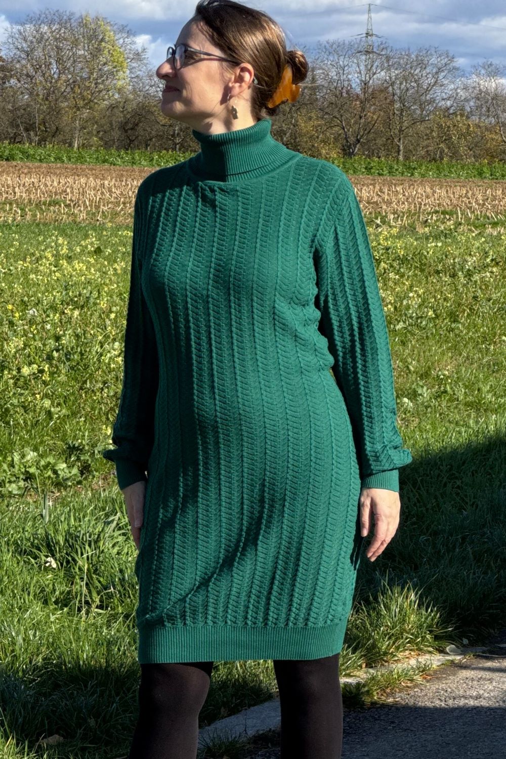 Strickkleid mit Rollkragen, Grün