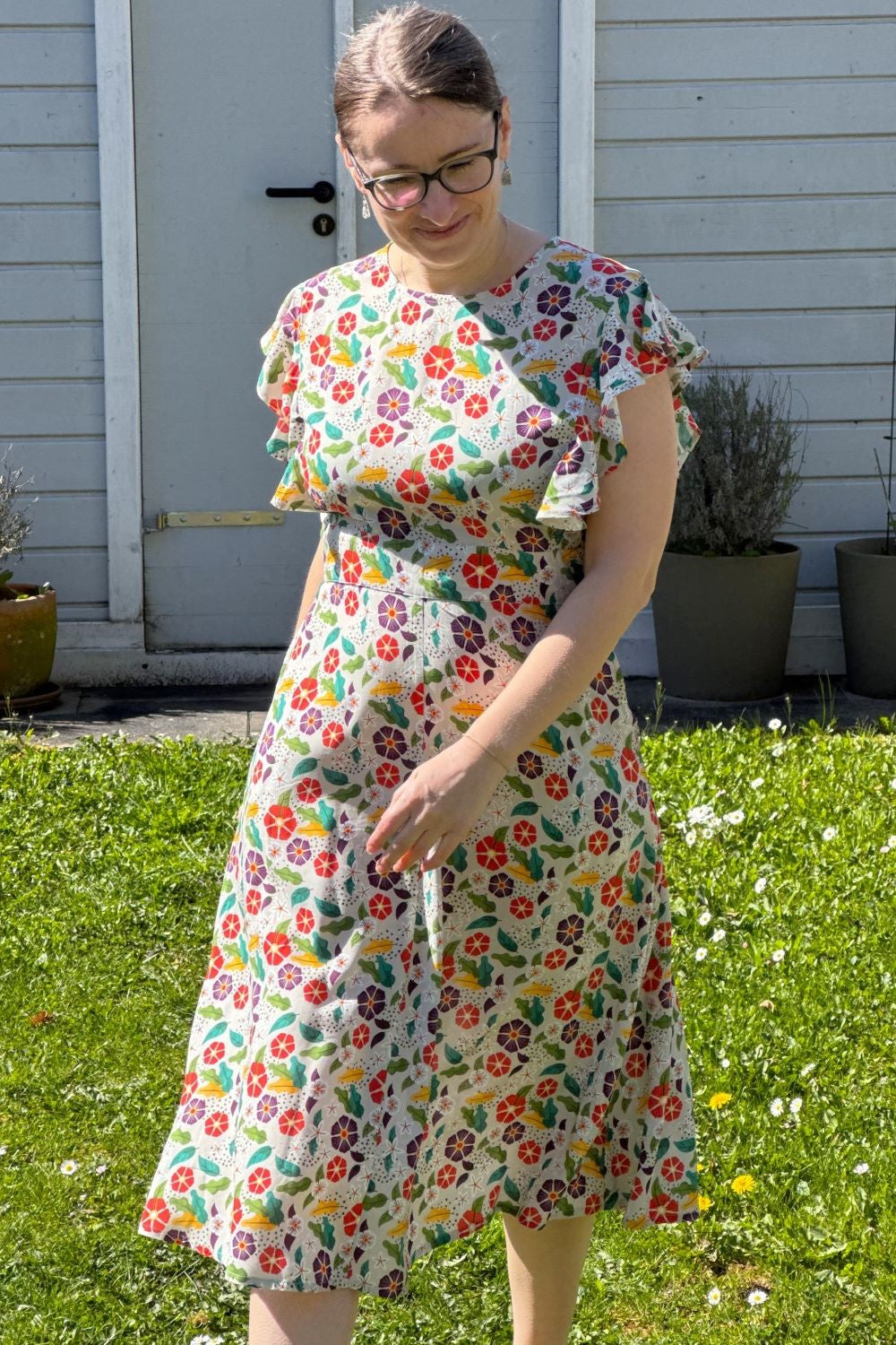 tailliertes Kleid Flügelärmel, Kimono