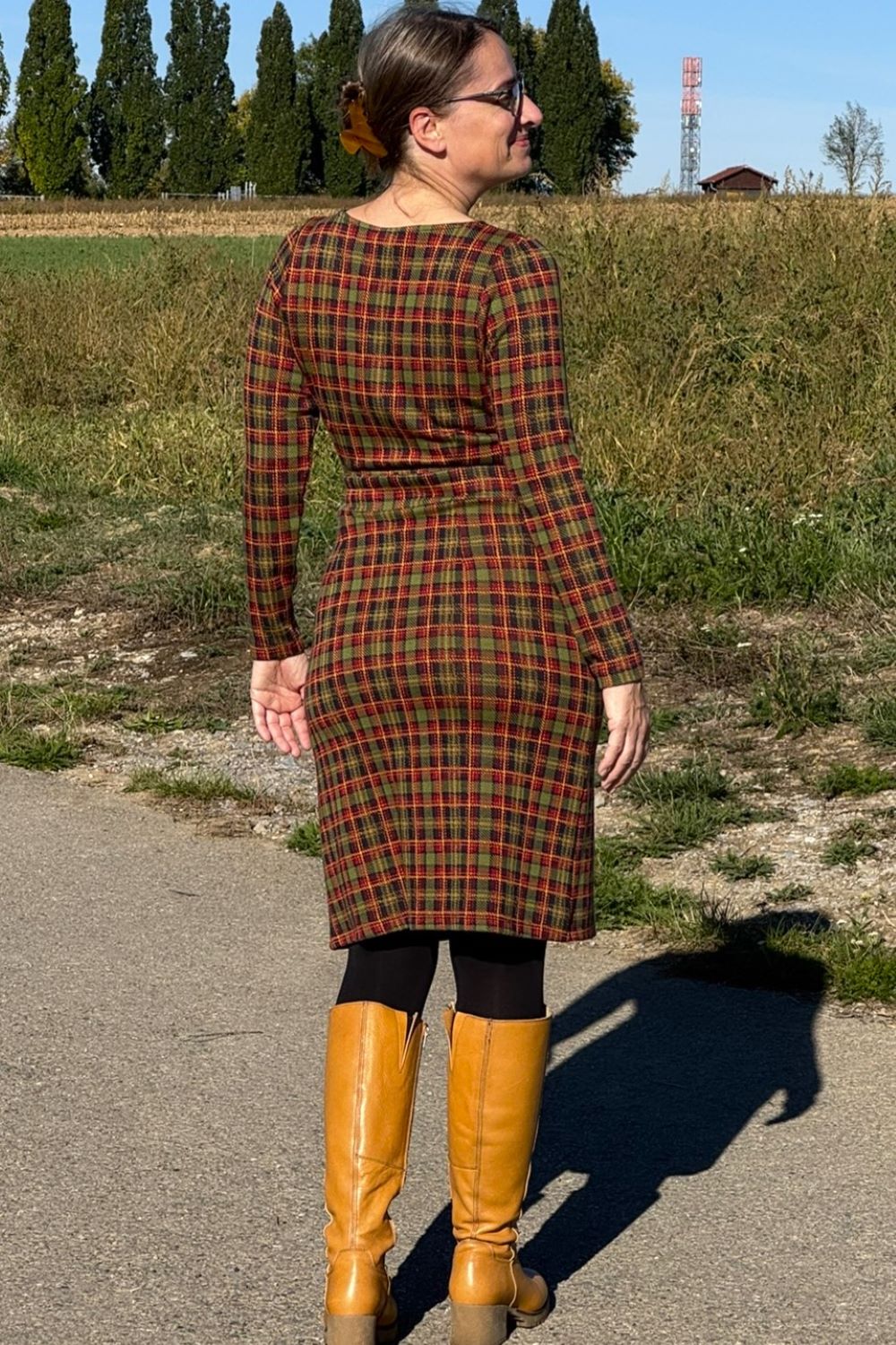 Elise Dress Surplus Square, Sphagnum - Kleid Etuischnitt Karo langarm