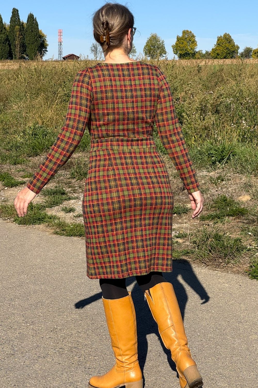 Elise Dress Surplus Square, Sphagnum - Kleid Etuischnitt Karo langarm