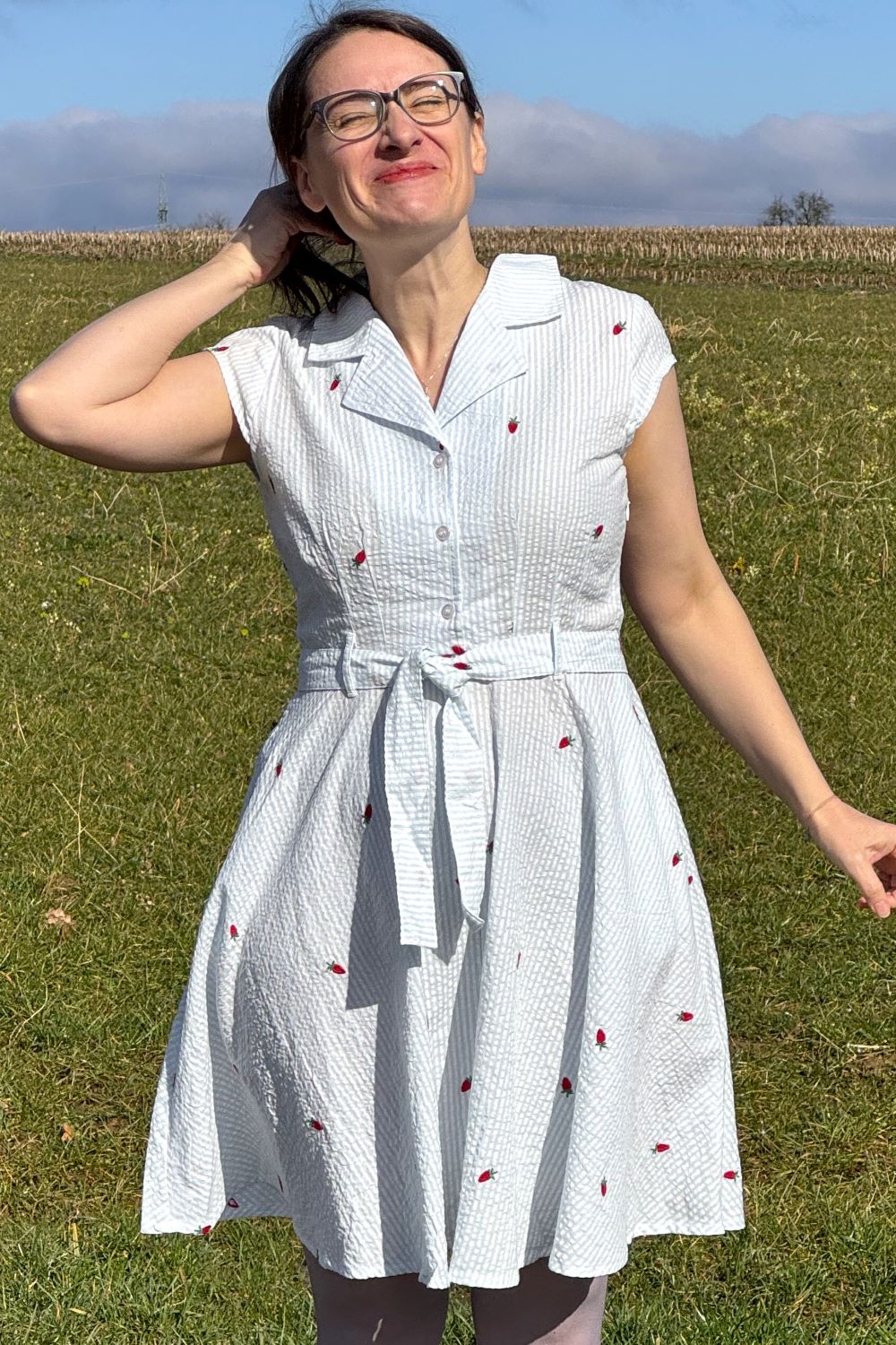 gestreiftes Kleid, Berries Embroidery