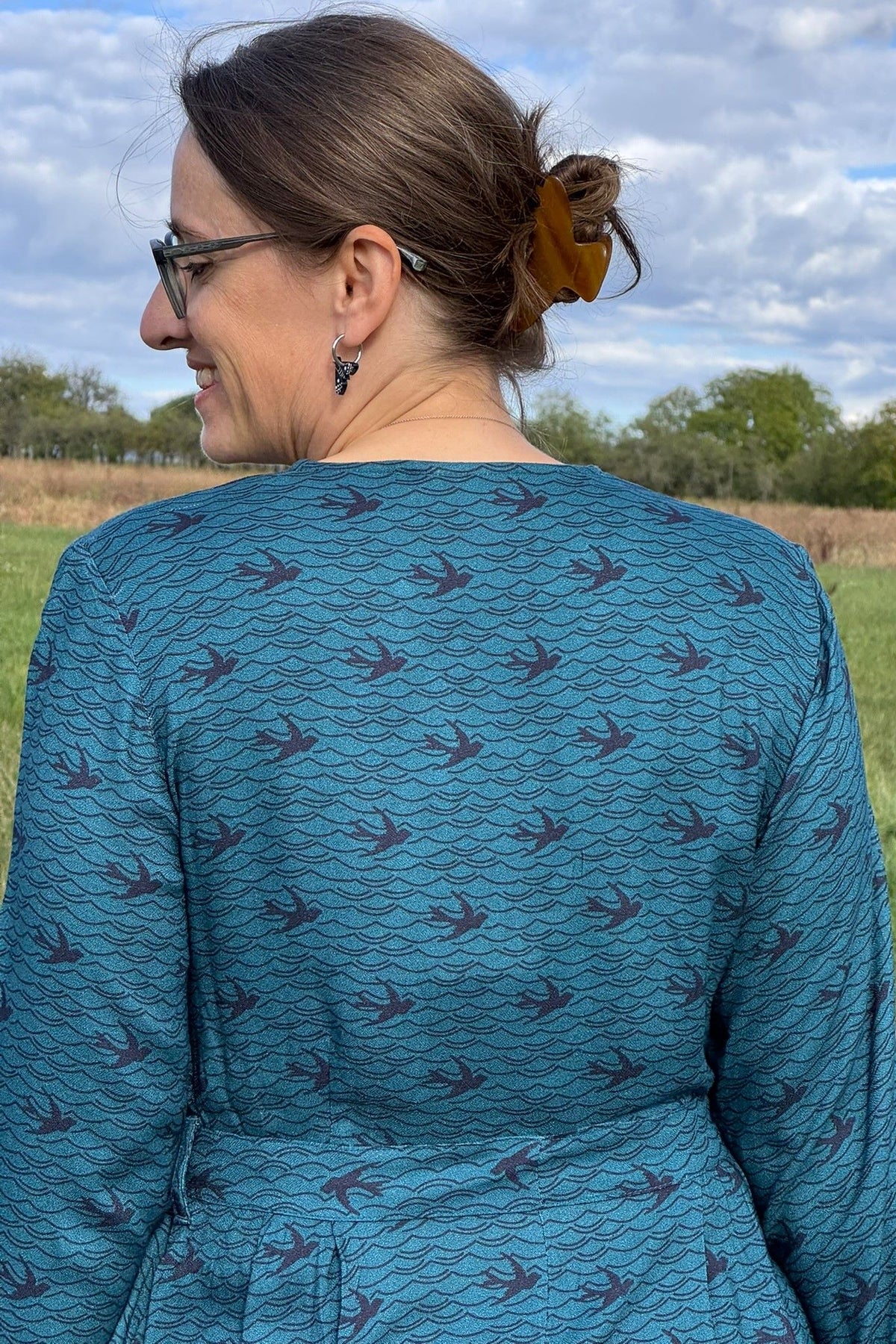Blusenkleid, Swallow - knielanges Kleid langarm Schwalbe in blau