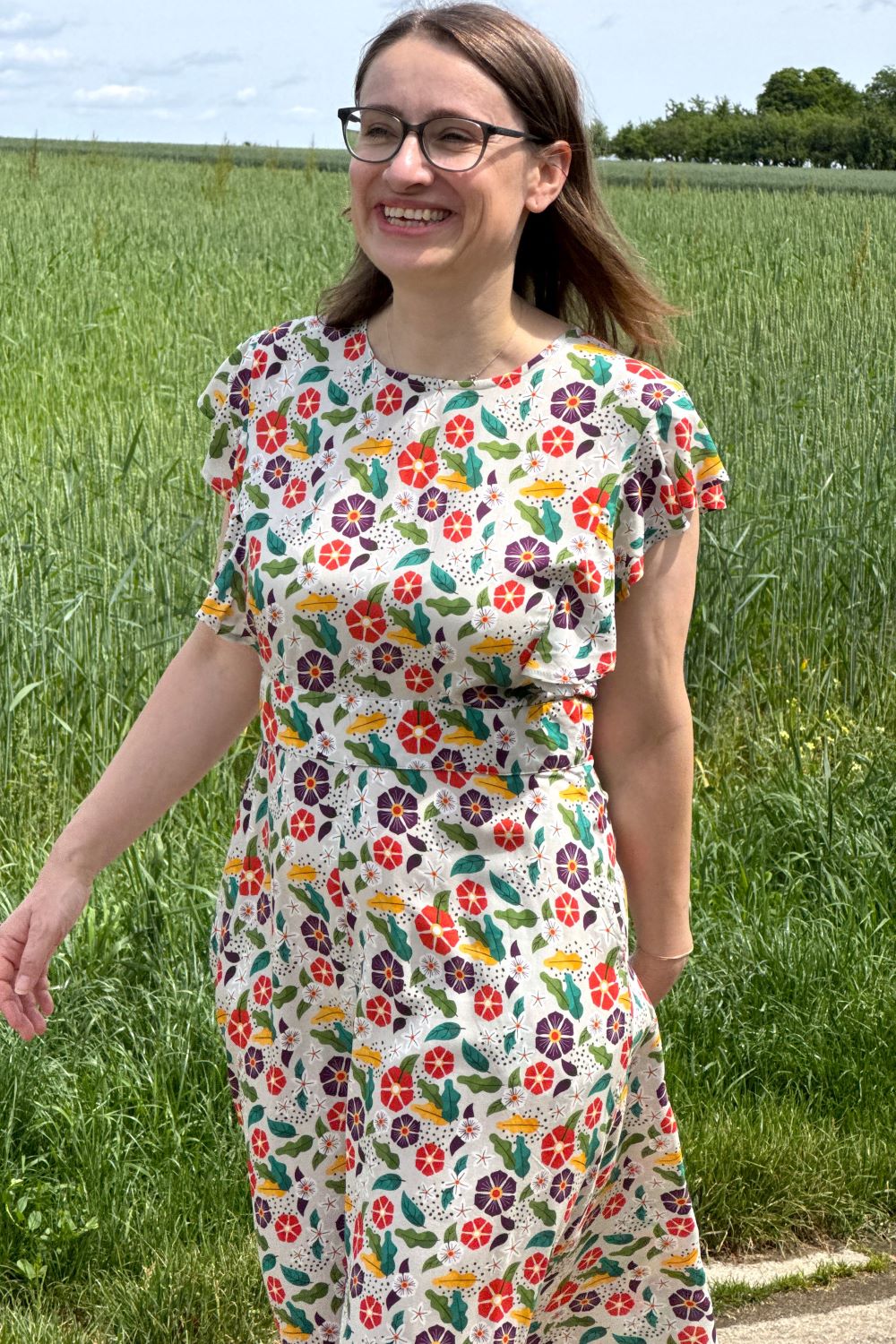 tailliertes Kleid Flügelärmel, Kimono