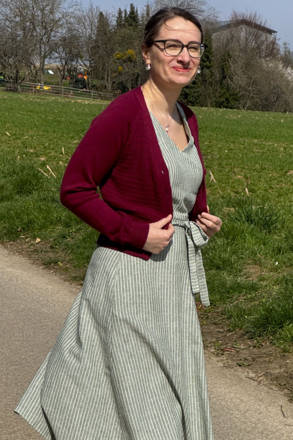 The Cable Knit College Cardi, Wine Cotton/Cashmere