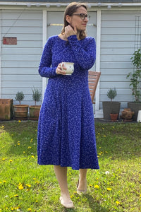 Danesigrid Kleid, Deep Marine Fleurie