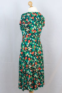 Kleid Hedvig, Smultron