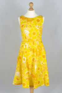 Kleid Saga, Nyfiken