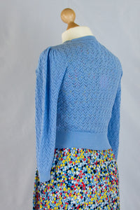 The Topnotch Teatime Cardi, Forget-me-not