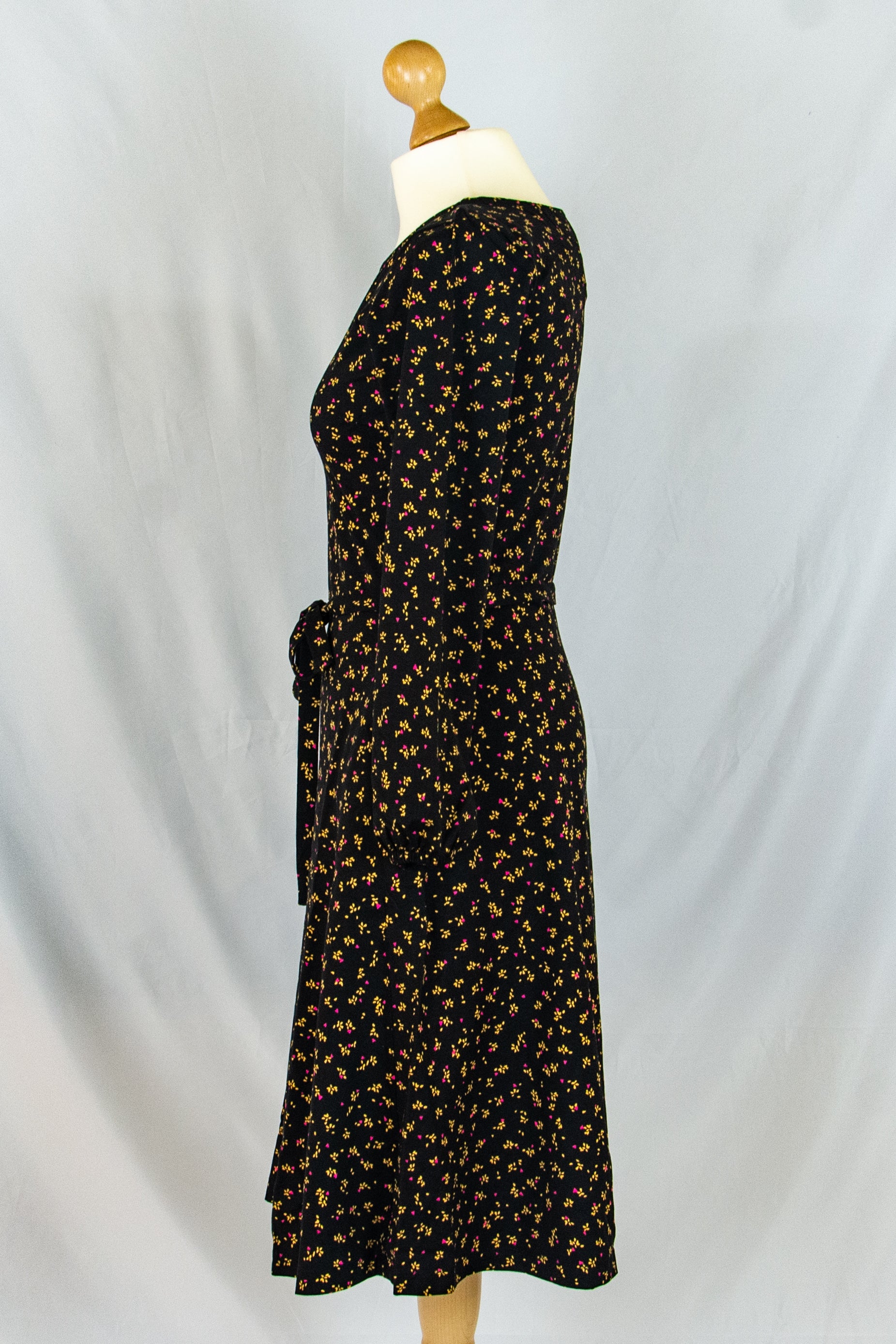 Hey Good Lookin' Kleid, Leaf Love Black
