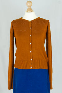 Lucia Cardigan, Cognac