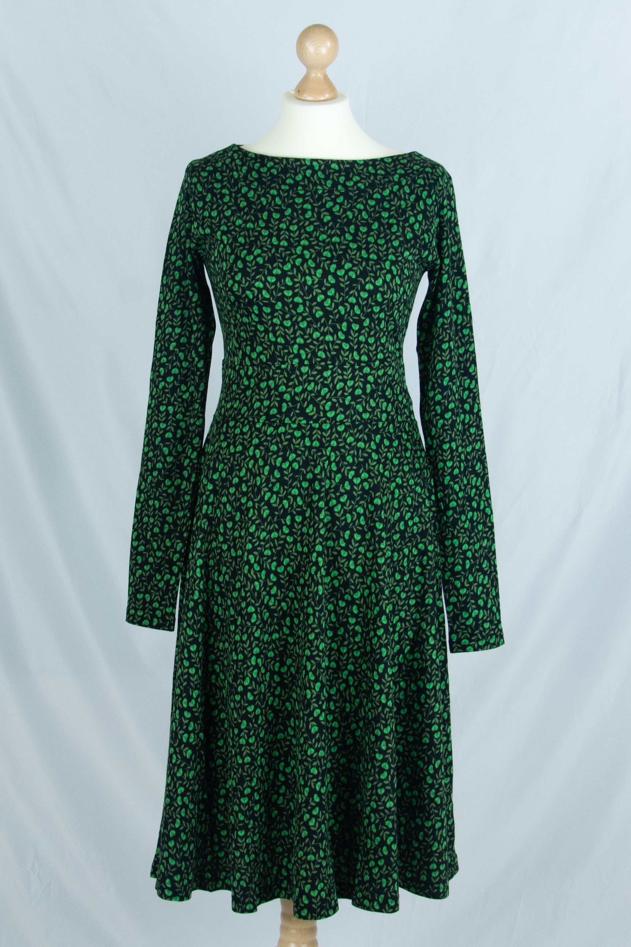 Danesigrid Kleid, Black/Khaki Fleurie