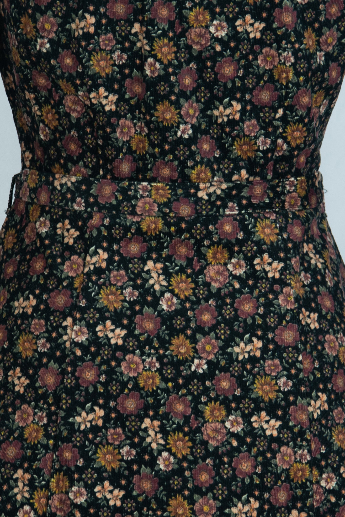 Jane Dress, Kord Antonia
