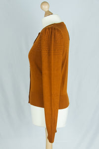 Lucia Cardigan, Cognac