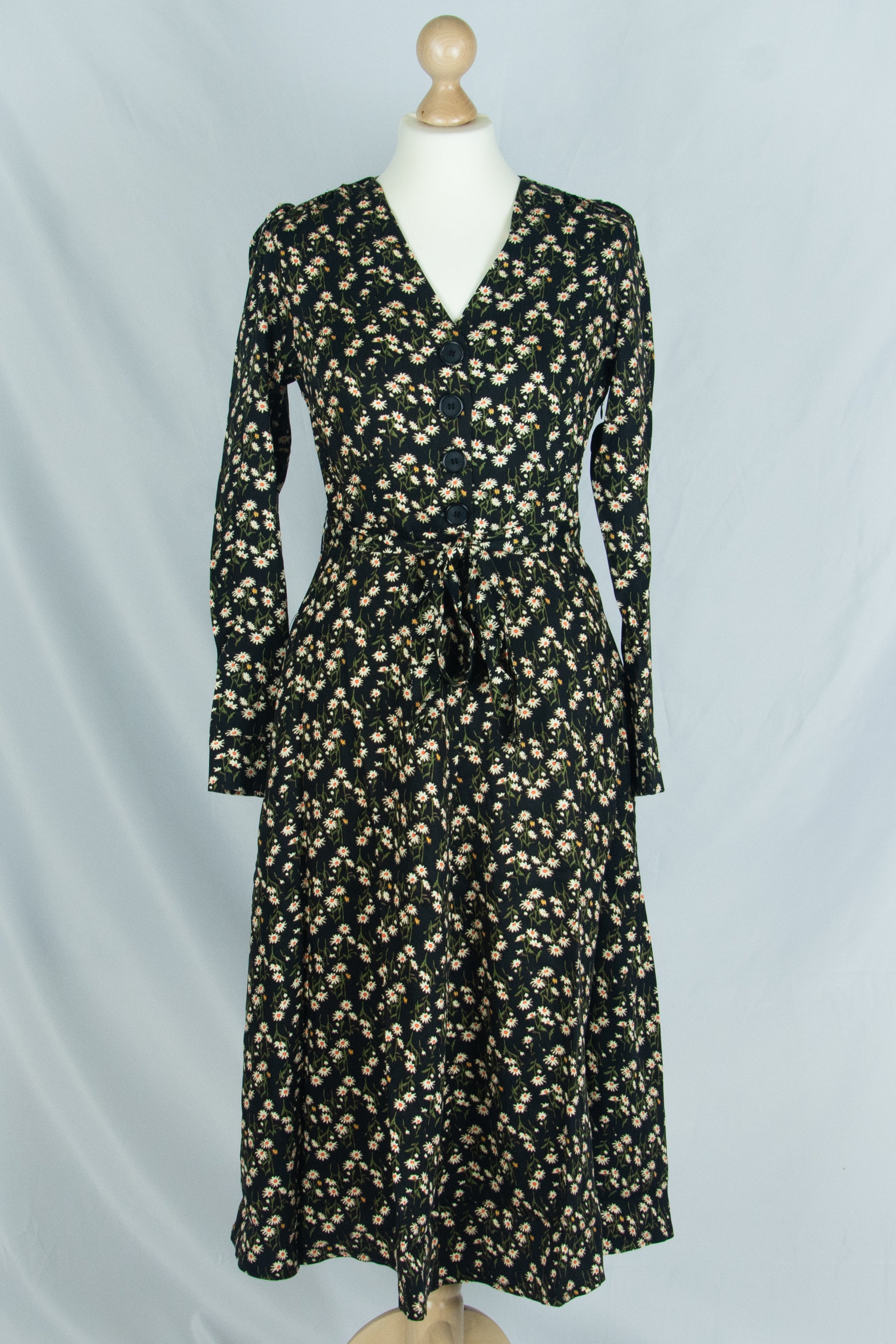 Magnolia Dress Longsleeve, Daisy Black