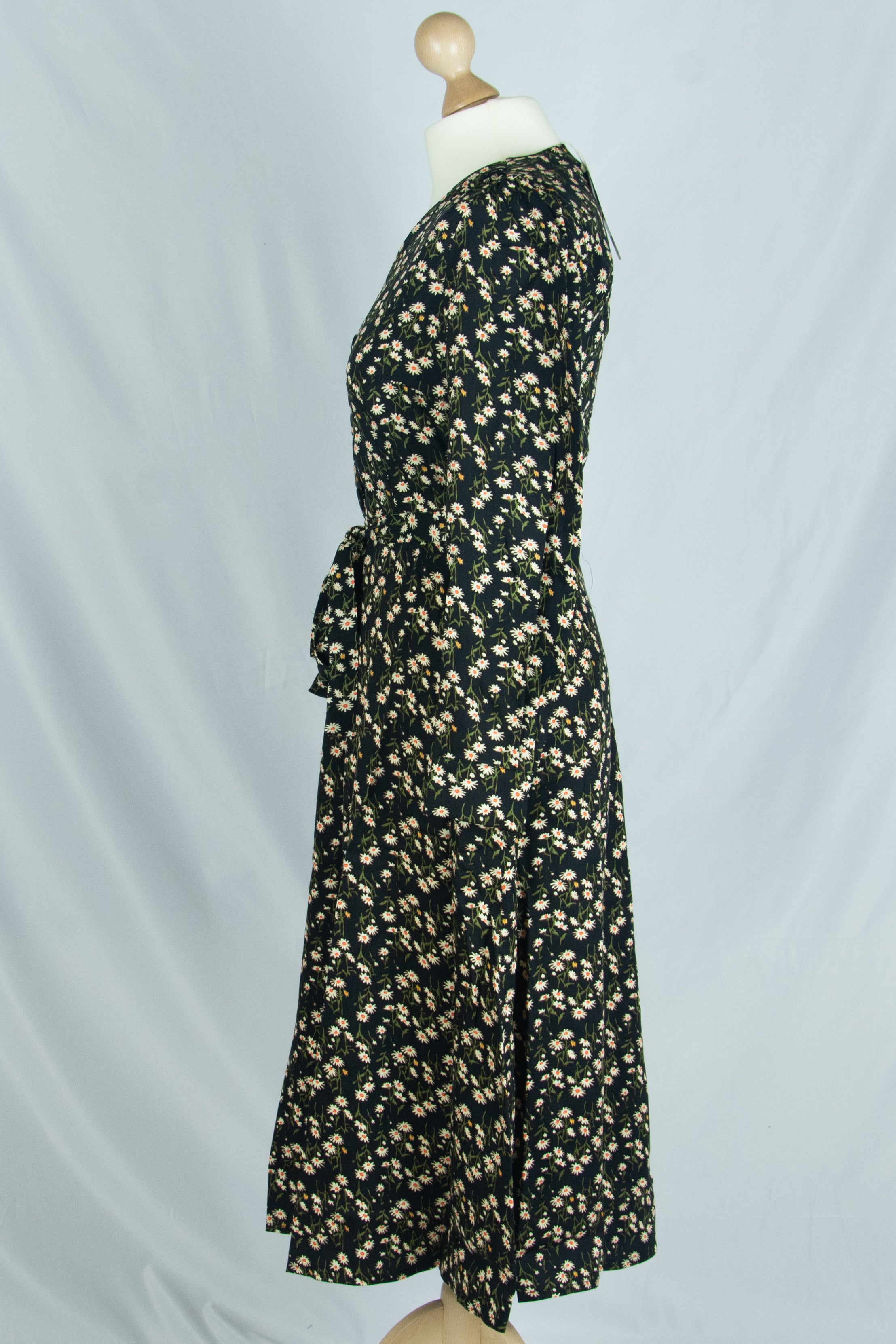 Magnolia Dress Longsleeve, Daisy Black