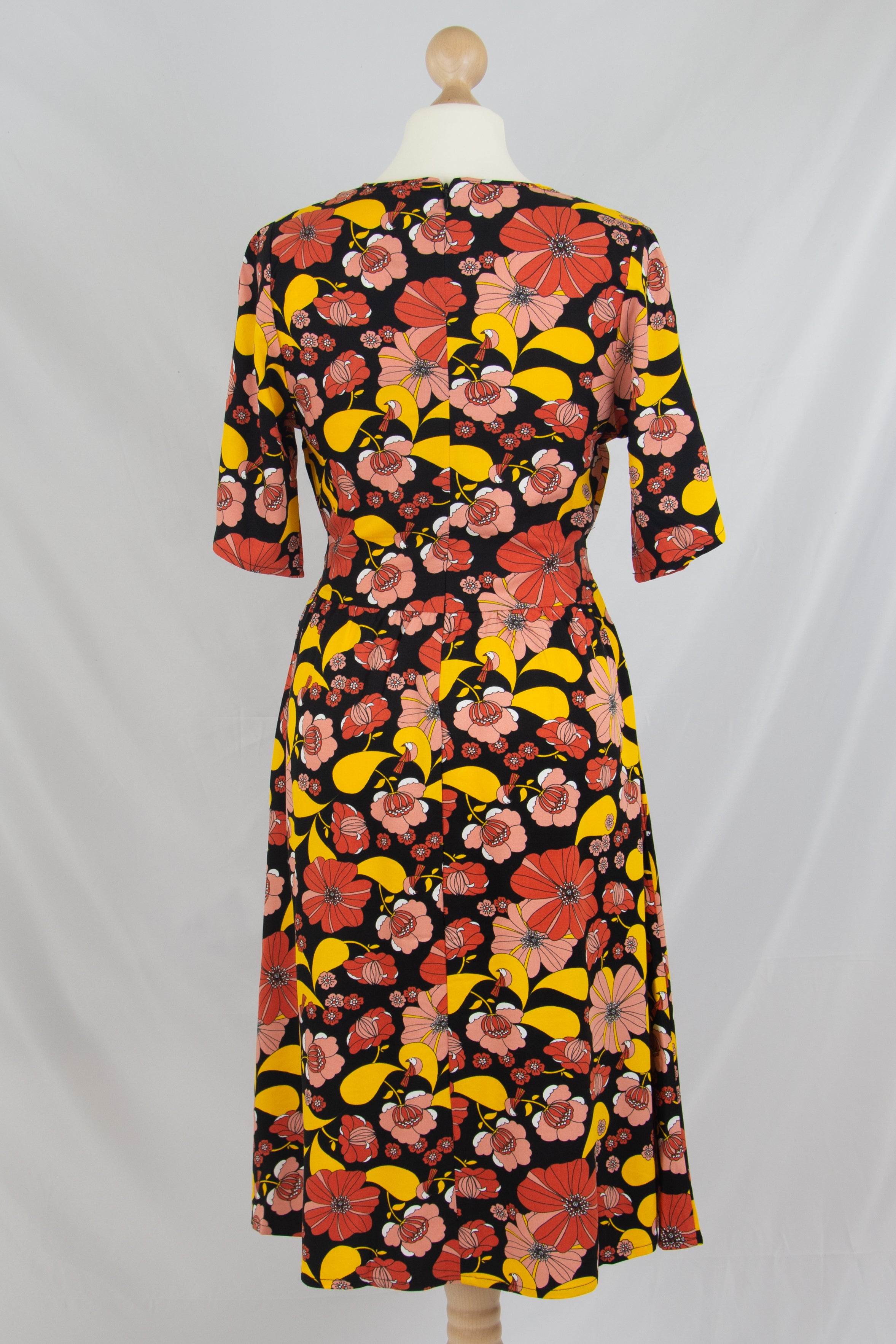 Sun And See Dress, Nightingale
