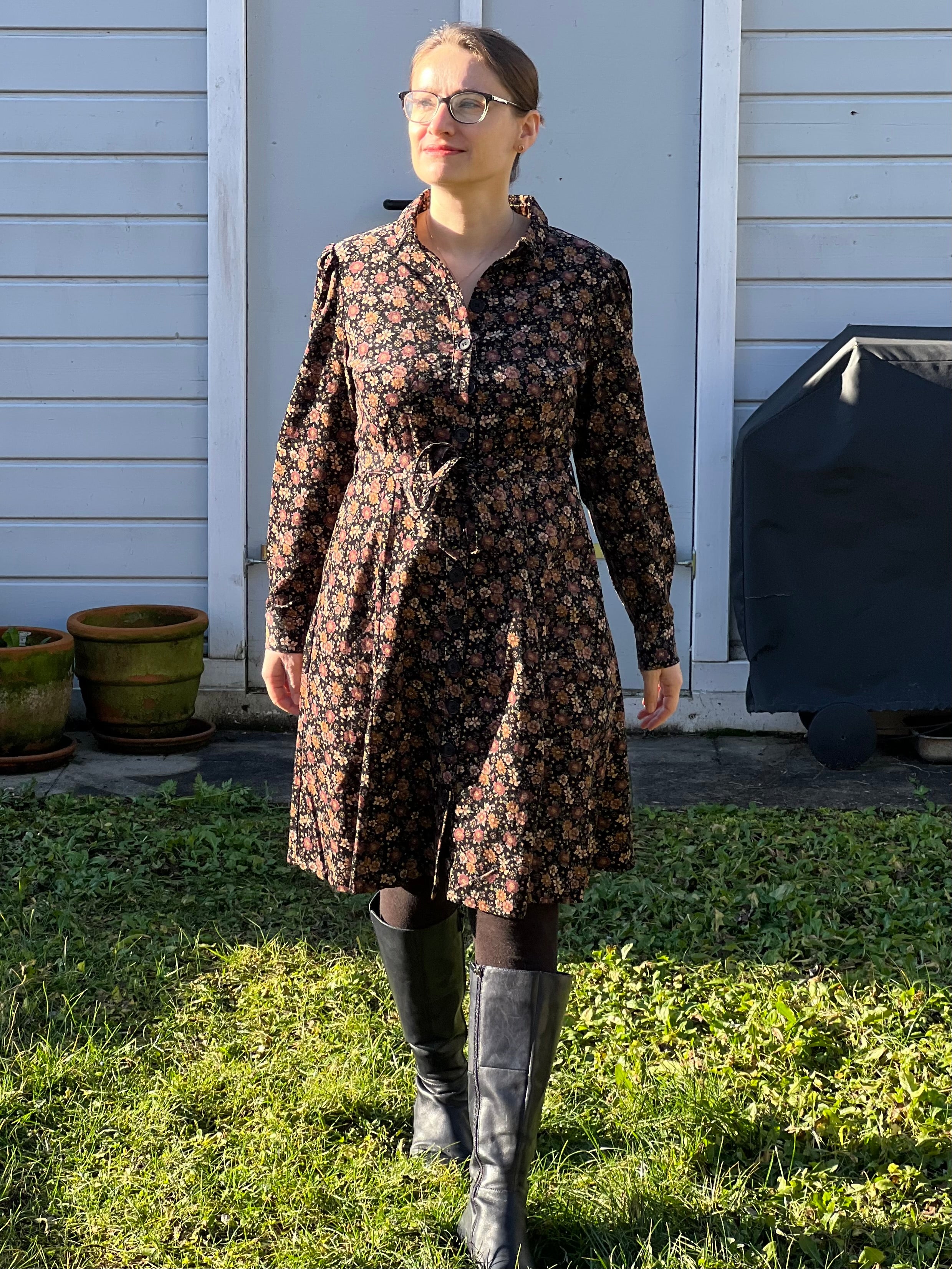 Jane Dress, Kord Antonia